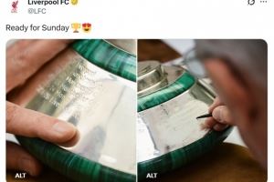周日举行颁奖典礼?英超冠军奖杯已刻上利物浦名字