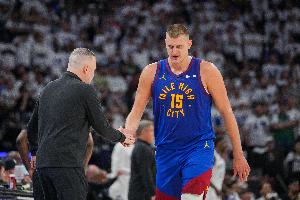 ?马龙：如果我有投票权我选约基奇MVP 希望丹佛人民知道这一点