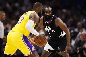 ?️Windhorst：我认为勒布朗和哈登新赛季都会留在各自的球队