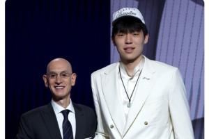 ?杨瀚森16顺位登陆NBA！美网友沸腾：姚明？中国约基奇？Niubi